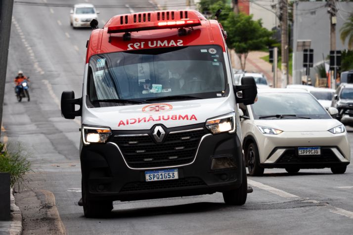 Beb� de 2 meses morre com sinais de agress�o e pais s�o presos 