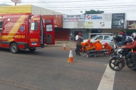 Acidente envolvendo moto por aplicativo deixou passageira ferida em V�rzea Grande 