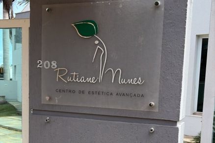 Cl�nica de est�tica Rutiane Nunes - Centro de Est�tica Avan�ada foi interditada