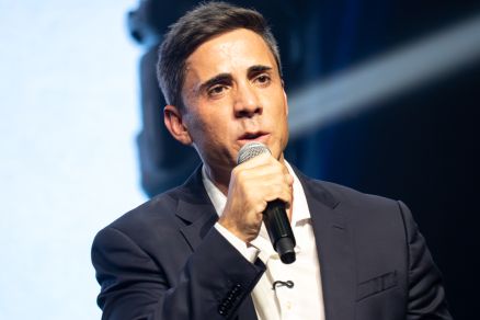 O secret�rio estadual de Educa��o, Alan Porto, disse que tem afinidade com Republicanos, mas conversa com outros partidos