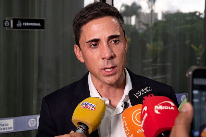 Secret�rio promete medida rigorosa em escolas: �Inadmiss�vel�