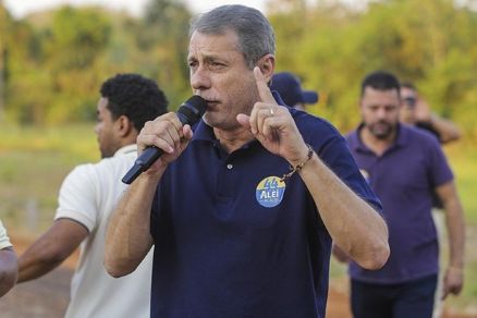 O prefeito Alei Fernandes, que foi alvo de nova opera��o da Pol�cia Federal