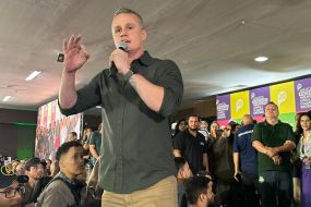 Delegado �linha dura� se filia ao Podemos para disputar federal