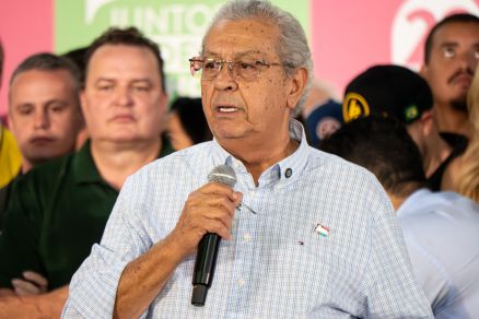 O senador Jayme Campos articula h� meses sua pr�-candidatura ao Governo