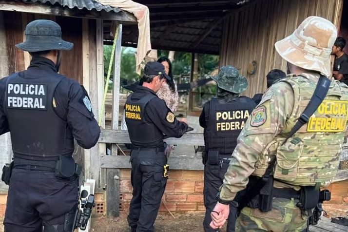 Justi�a bloqueia R$ 11,3 mi de ind�genas por garimpo ilegal 