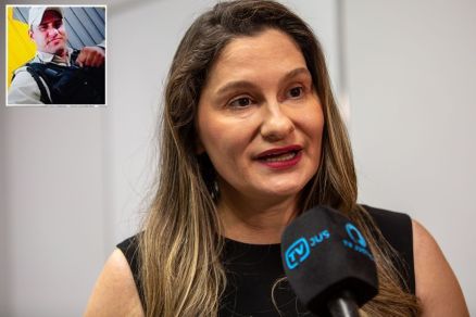 A ju�za Hel�cia Vitti Louren�o marcou audi�ncia de trio acusado de matar seguran�a (no detalhe)