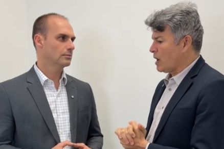 Eduardo Bolsonaro e Jos� Medeiros, que se encontraram nos EUA