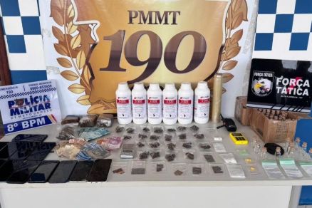 Drogas e materiais apreendidos pela Pol�cia Militar 