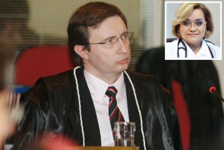 O juiz Jeferson Schneider, que homologou acordo de dela��o da m�dica Suzana Palma (detalhe)