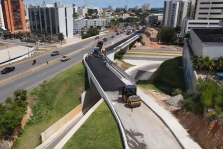 A nova estrutura na Miguel Sutil que vai permitir tr�nsito de dentro da Trincheira Jurumirim para Avenida do CPA
