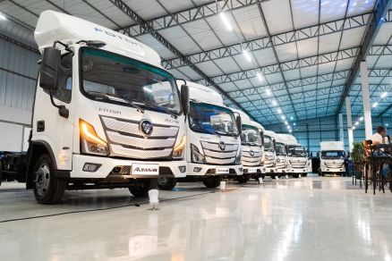 Caminh�es de 3 a 17 toneladas em inaugura��o da Foton Canopus em Cuiab� 