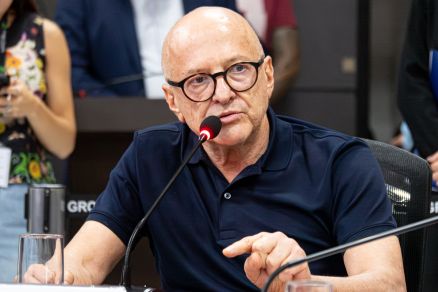 O vice-governador Otaviano Pivetta, que subiu o tom de cr�ticas durante discursos