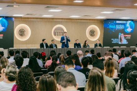Aula inaugural da segunda edi��o do MBA em Gest�o de Cidades