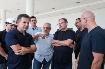 Mendes vistoria Hospital J�lio M�ller; obra est� 94% conclu�da  