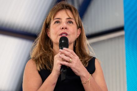 A prefeita de V�rzea Grande, Fl�via Moretti, que disse n�o estar surpresa com sa�da de Ti�o da Zaeli