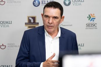 �PL levou o PRD, mas n�o levou os candidatos�, rebate Juarez