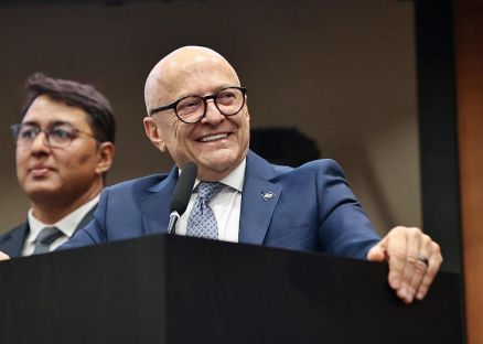 Otaviano Pivetta assume o comando do Estado ap�s sa�da de Mauro Mendes