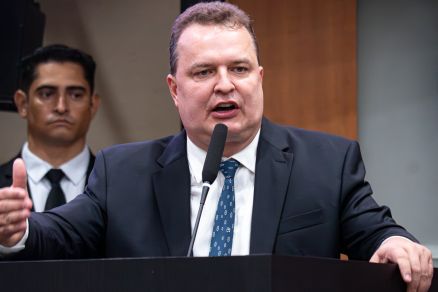 O presidente do Podemos em Mato Grosso, deputado estadual Max Russi, disse que n�o � f�cil agregar novos nomes