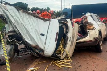 Casal morre em grave acidente entre Jeep e caminh�o na BR-163