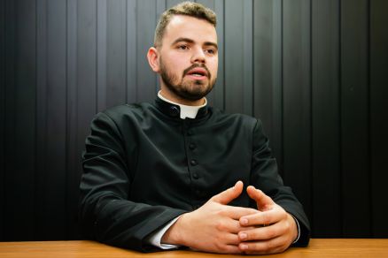 O di�cono Pedro Henrique, que falou sobre a Semana Santa e resgate de seu significado espiritual