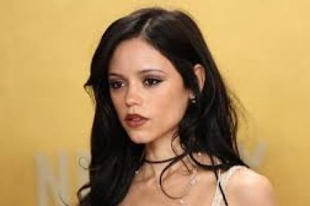 A atriz Jenna Ortega, protagonista da s�rie Wandinha, teve o nome ligado a uma nova pol�mica