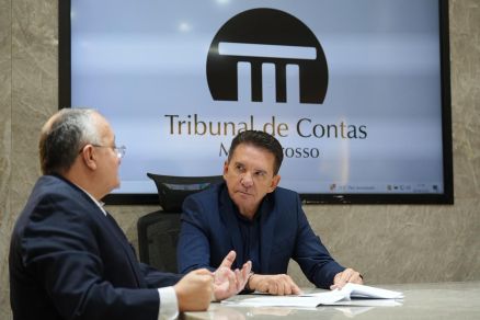O presidente do Tribunal de Contas de Mato Grosso, S�rgio Ricardo e o ex-governador Pedro Taques