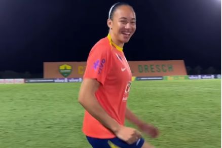 Jogadoras compartilham trend nas redes sociais 