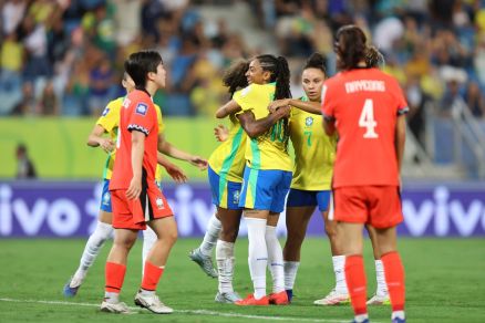 Kerolin foi um dos destaques da partida com assist�ncia e gol