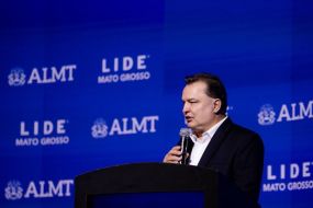 N�o h� desenvolvimento sem regras claras, afirma Max