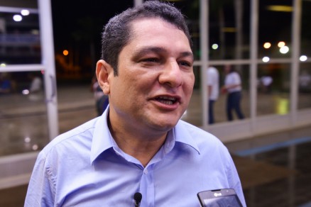  Julier Sebastião 050816