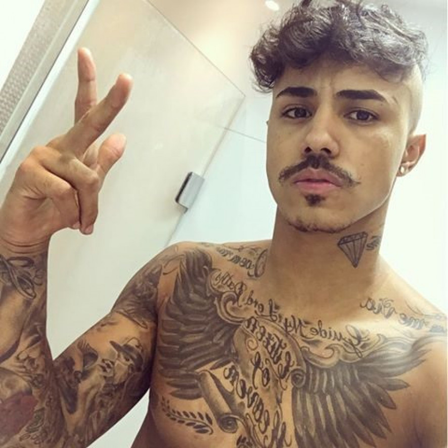 midianews livinho diz que acusa es de apologia ao estupro em m sica midianews livinho diz que acusa es de apologia ao estupro em m sica