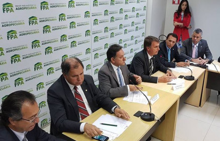 Bolsonaro e ruralistas