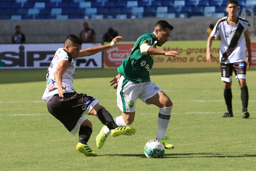 MidiaNews | Cuiabá vence clássico e continua 100% no Estadual