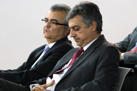 Paulo Taques e Pedro Jorge preocupados