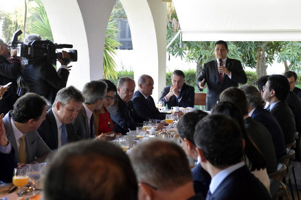 Mauro Mendes reunião brasilia