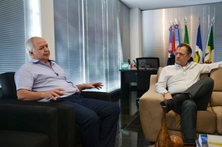  JosuÃ© Paulo Fernandes e Gelson Menegatti Filho
