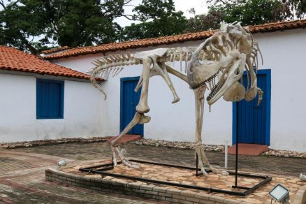  rÃ©plica de dinossauro