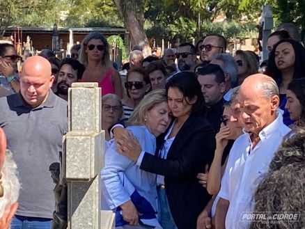 Michelle Bolsoanro enterro AmÃ¡lia