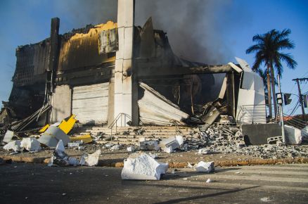 Shopping Popular - IncÃªndio