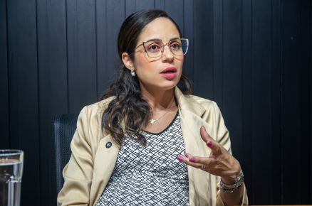 FabÃ­ola Gomes