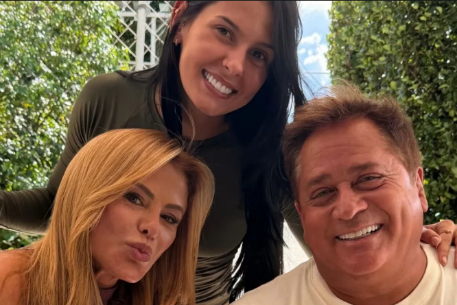  Ana Castela e familia do Z&eacute; Felipe